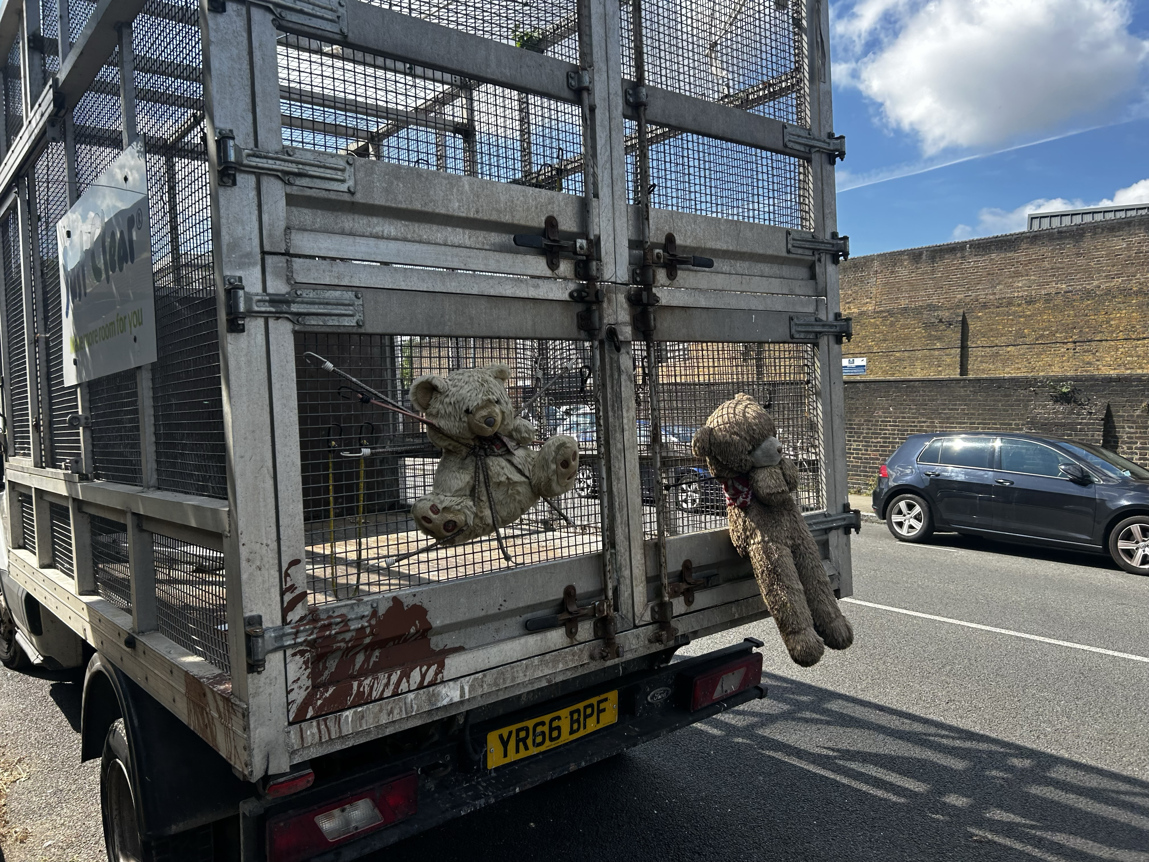 teddy bears on a semi trailer